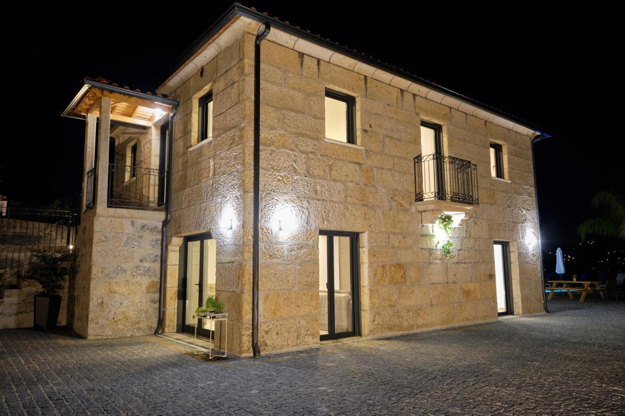 Cantinho D'alcacer * Casal (Arcos de Valdevez, Viana do Castelo)